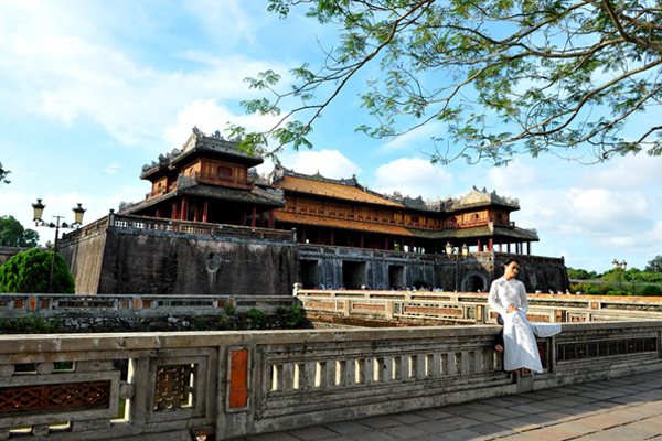 Cẩm nang du lịch Huế